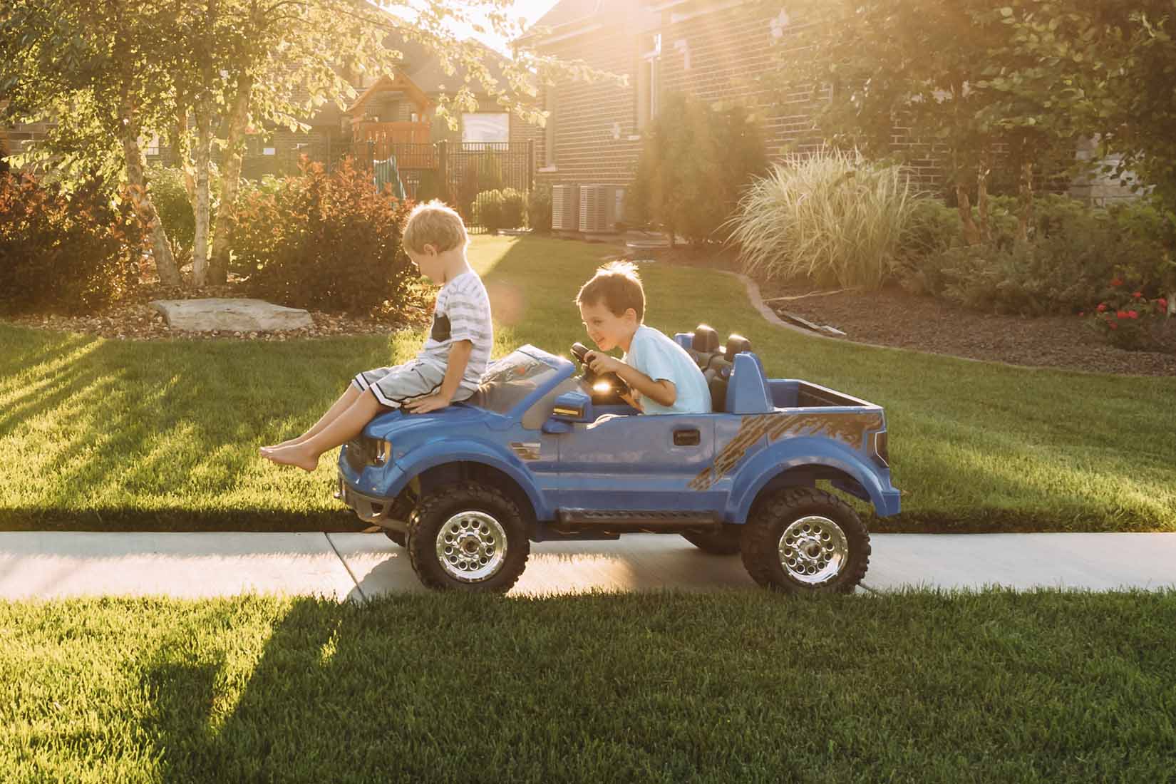 Lock in a fixed rate and watch your savings grow with an LMCU CD.